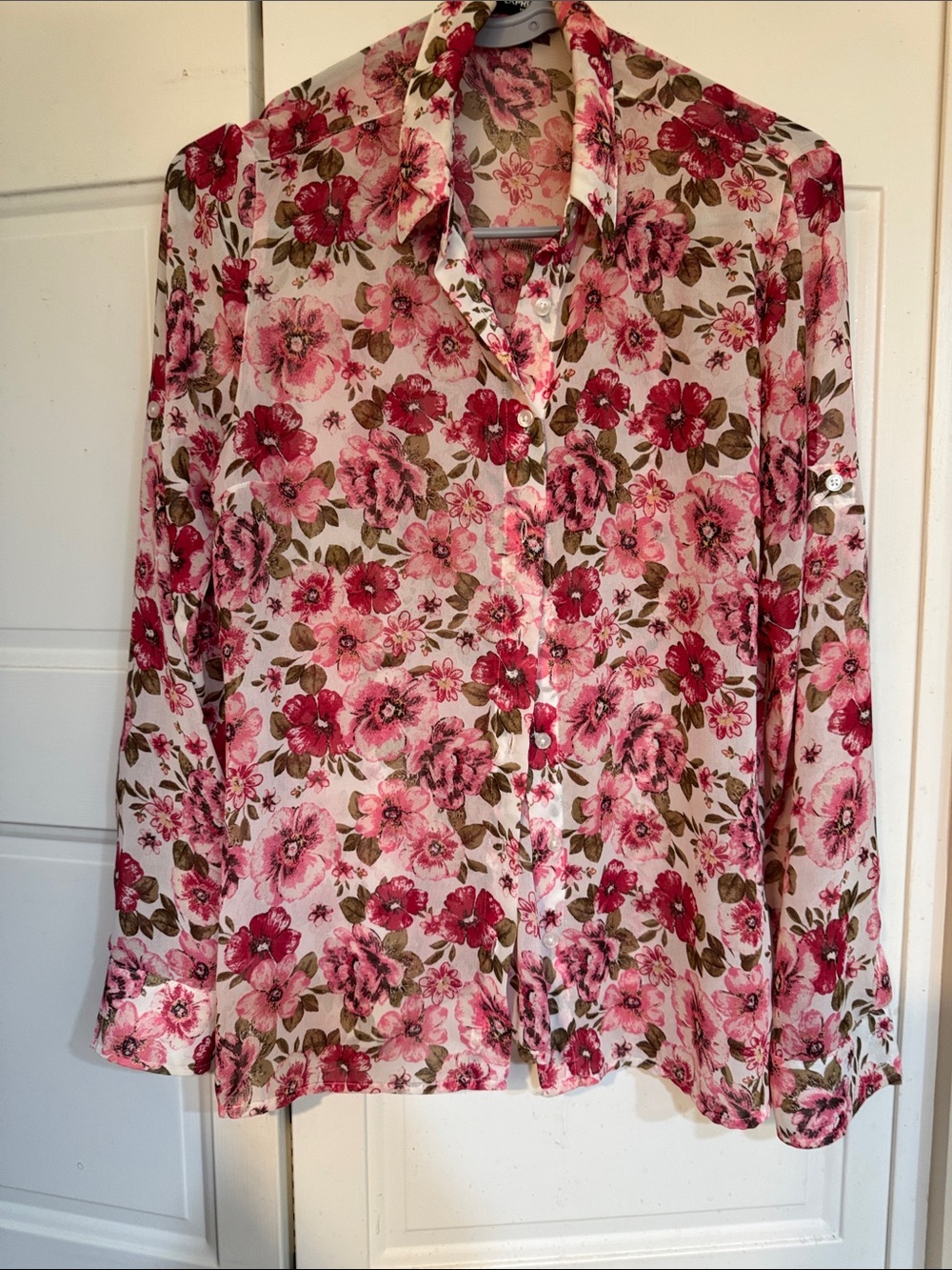 Express Floral Button-Down Blouse in Pink